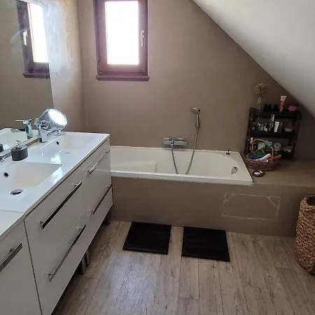 דירה Escapade Romantique